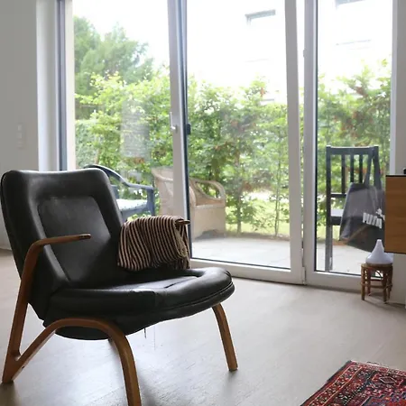 Schoene Moderne Erdgeschosswohnung Lejlighed *